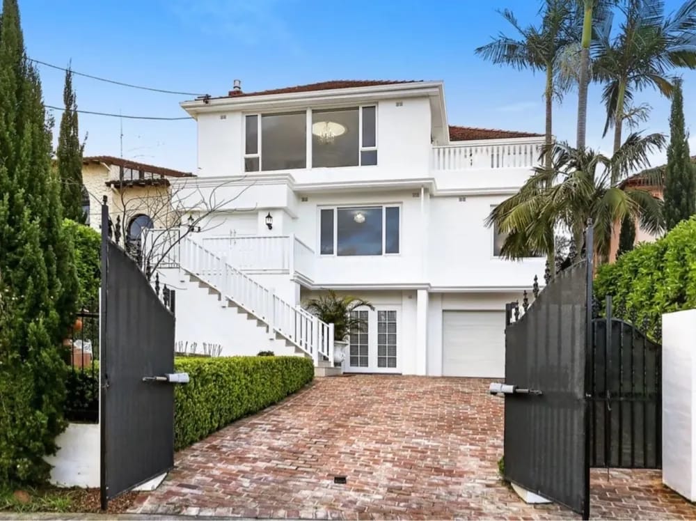 event: Brazilian Carnaval pool part photo-1