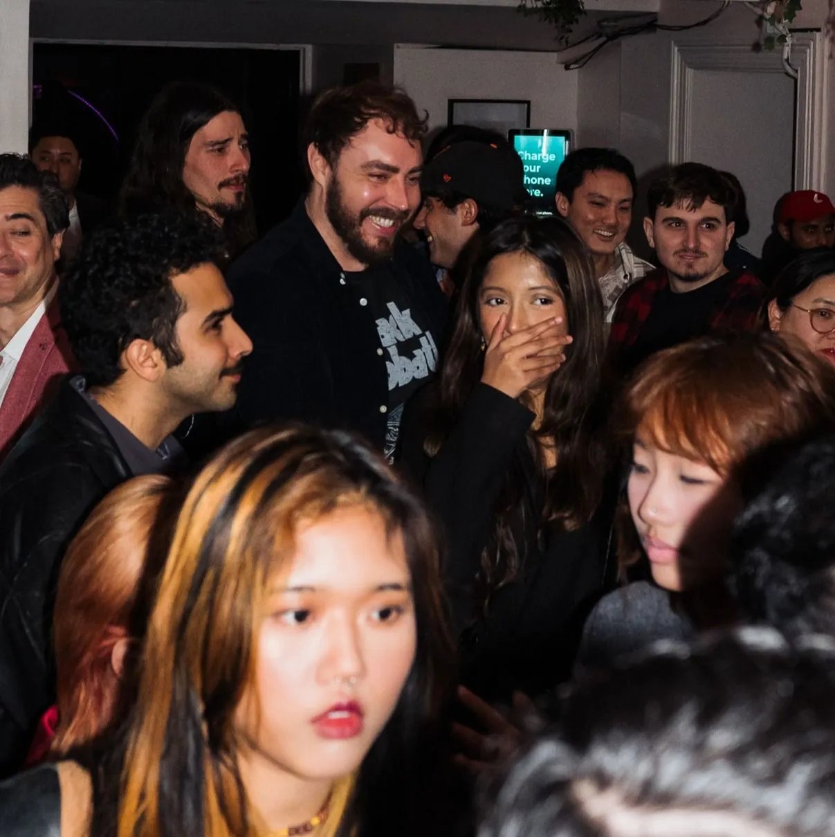Social Drinks, Karaoke & DJs
