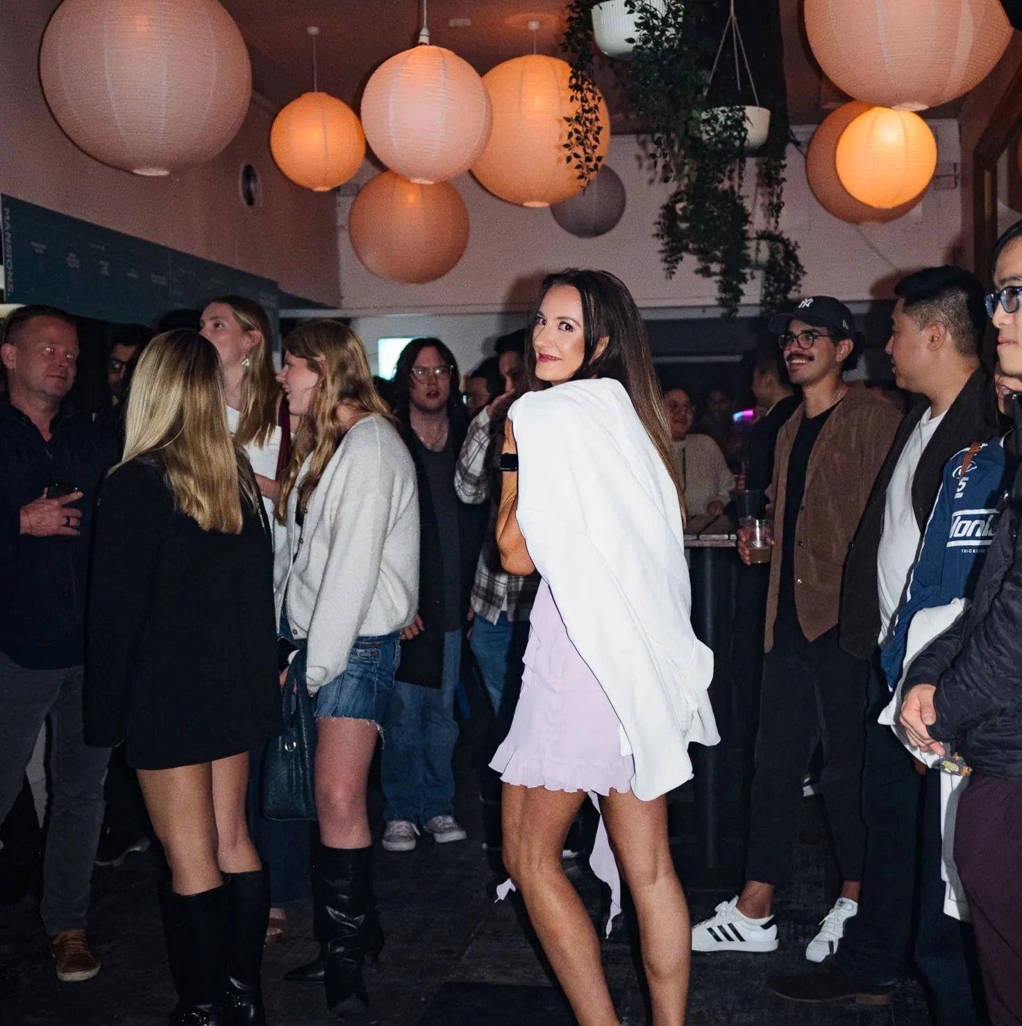 Social Drinks, Karaoke & DJs