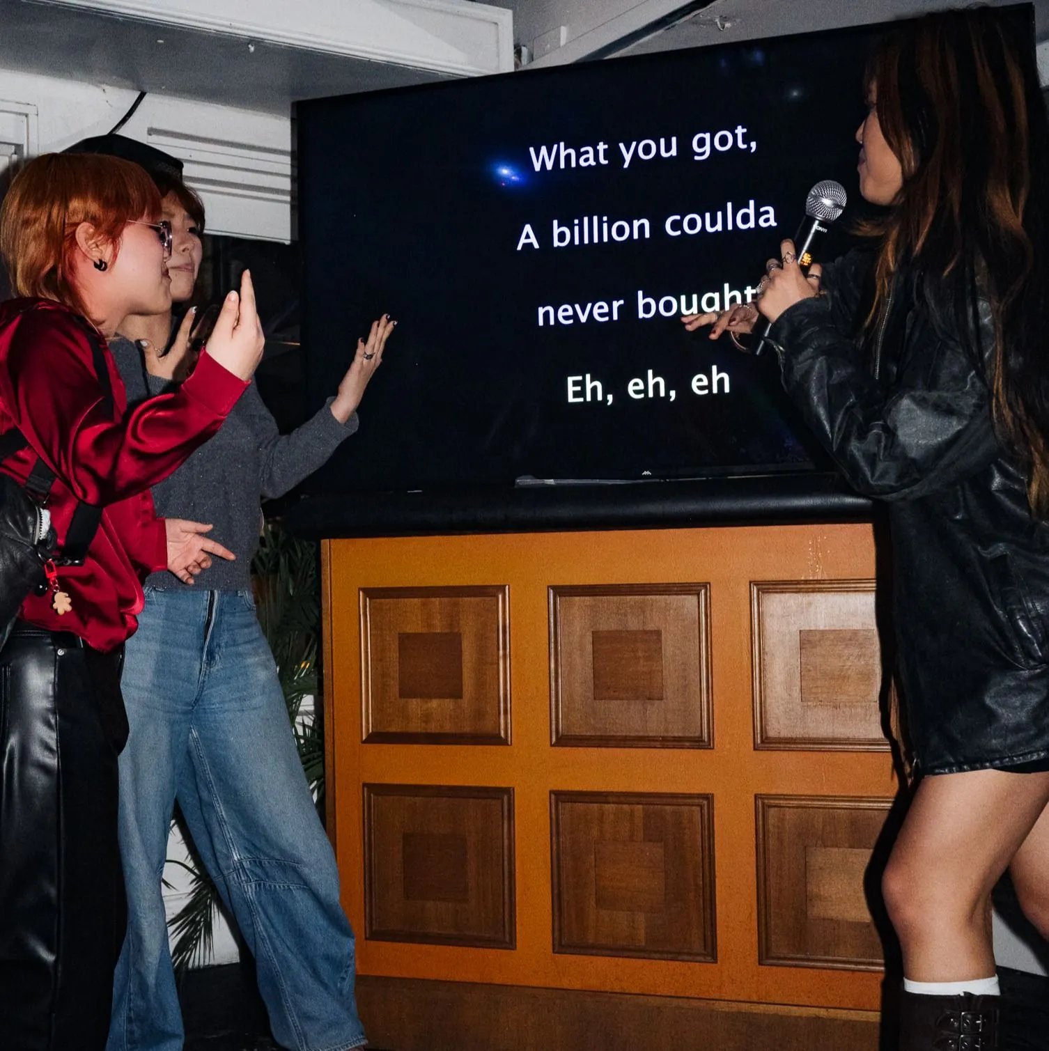 Social Drinks, Karaoke & DJs