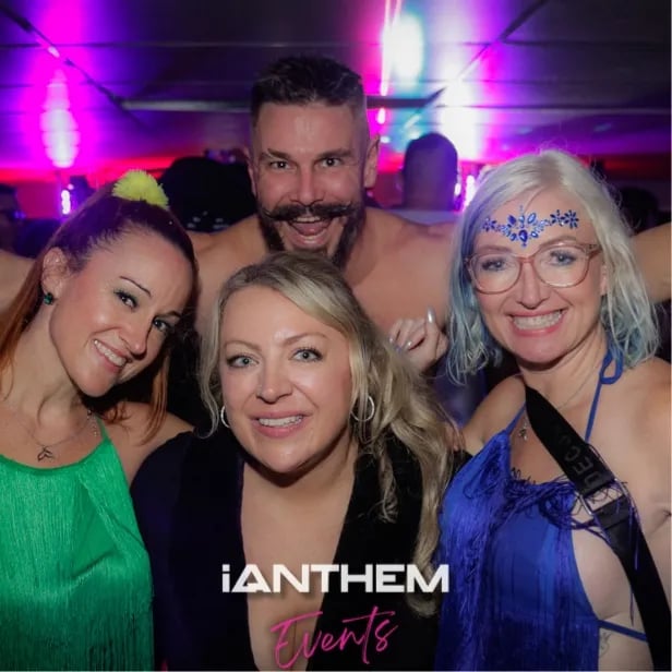 THE CLUB Sunset Sessions